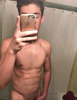 Arabe à Paris, cherche mec posé