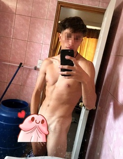 A dresser, loper, tourner