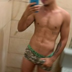 Jeune mec soumis pour DOMI ADDICT