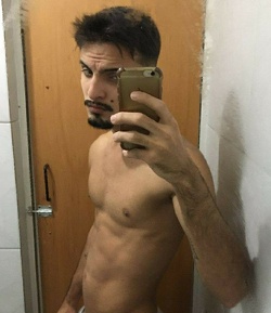 Homme - éducateur jmecs bi hétero gay