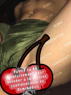 De passage dans le 93 ? Je me mets en tenue de pute soumise pour une grosse queue juteuse