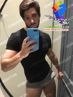 Mec sexy barbu du 77 bien dur dans ton cul