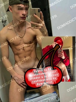 2 potes du 93 crunchboys gays dominateurs ch plan cul avec un soumis en forêt de Stains