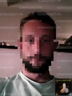 Daddy cherche jeune étudiant