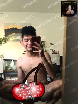 Anus et bouche pour actif bien membré