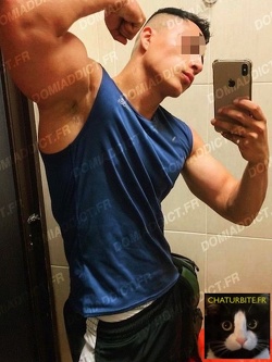 hottie bdsm guy, discovered kink and bdsm at 18y and even before