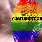 Je me masturbe devant toi