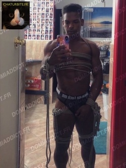 Superbe black pour tous fantasmes sans moderation
