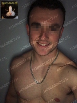Bel homme 35 courtois aisé hors milieu gay cherche soumis pour jeux x