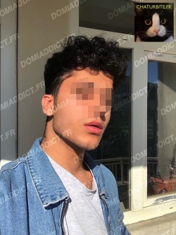 Jeune bi pour première fois