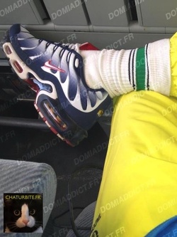 un mec de Pantin qui kif les baskets