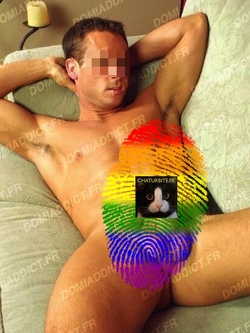 Blond explosif massage sublimant les énergies sexuelles