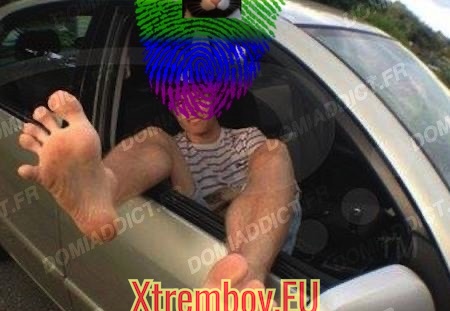 Séance de massage, fétichiste des pieds en privé