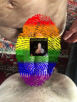 Fisting gay à Lille – Rencontres BDSM avec Flo et Lu – Règles claires et ambiance conviviale