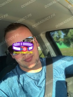 Mec viril ex-militaire cherche lutte, boxing et domination à Manosque