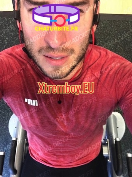 POMPEUR VIDE COUILLES RECOIT BONNES BITES EN PLAN DIRECT DISCRET sur Boulogne Billancourt.jpg