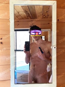 Jeune homme 36ans escort reçoit à Paris