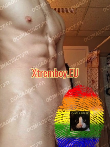Antibes - Torturez mes grosses couilles svp.jpg