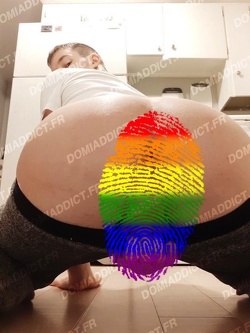 Jeune trav cherche vieux cochons